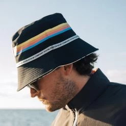 PUMA Golf Bucket Hat - Duvin Sailboats - Black Reversible AW23 17 PUMA Golf Bucket Hat - Duvin Sailboats - Black Reversible AW23 -Fashion Golf 0037 puma golf bucket hat duvin sailboats black aw23 02510401