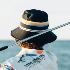 PUMA Golf Bucket Hat - Duvin Sailboats - Black Reversible AW23 18 PUMA Golf Bucket Hat - Duvin Sailboats - Black Reversible AW23 -Fashion Golf 0044 puma golf bucket hat duvin sailboats black aw23 02510401