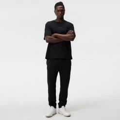 J.Lindeberg Athleisure Joggers - Alpha Fleece Pant - Black AW23 -Fashion Golf j lindeberg athleisure joggers alpha fleece pant black aw23 amjs09056 9999 70