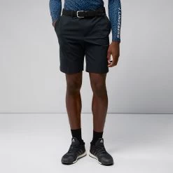 J.Lindeberg Golf Shorts - Vent Tight Fit - Black AW23 -Fashion Golf j lindeberg golf shorts vent aw22 01a