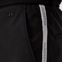 J.Lindeberg Golf Trousers - Stuart Stripe Pant Slim - Black AW23 -Fashion Golf j lindeberg golf trousers stuart stripe pant slim black ss23 gmpa07912 9999 85