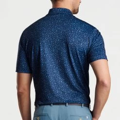Peter Millar Golf Shirt - Badlands Bluff Polo - Navy AW23 15 Peter Millar Golf Shirt - Badlands Bluff Polo - Navy AW23 -Fashion Golf peter millar model shot 0000s 0073 mf23ek26s nav alt b